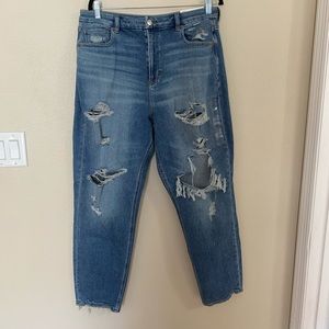 American Eagle Curvy Mom Jeans, Size 16 Long